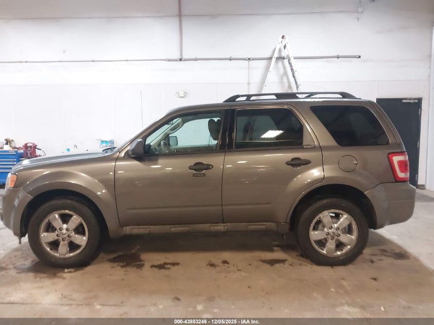 2009 Ford Escape Xlt VIN: 1FMCU03G29KA62555 Lot: 43853246