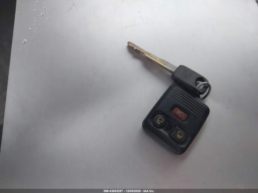 2007 Ford F-350 Lariat/Xl/Xlt VIN: 1FTWW31P07EA30831 Lot: 43853297