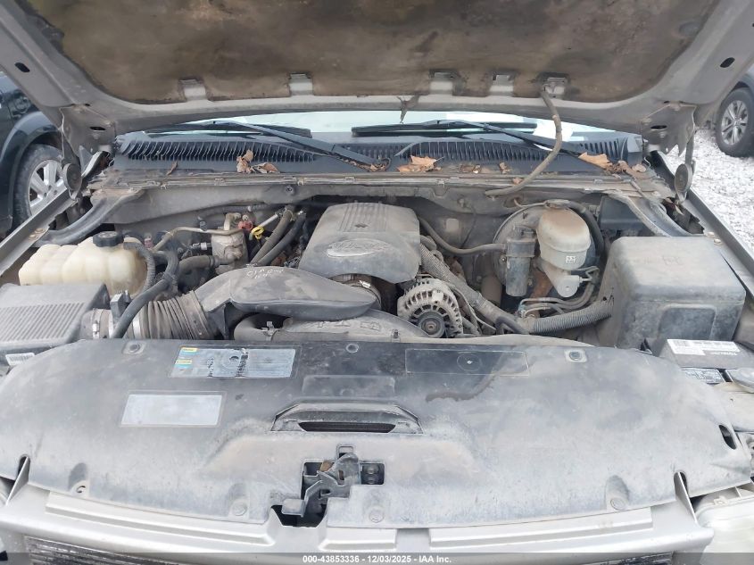 2003 Chevrolet Tahoe Z71 VIN: 1GNEK13T13R265772 Lot: 43853336