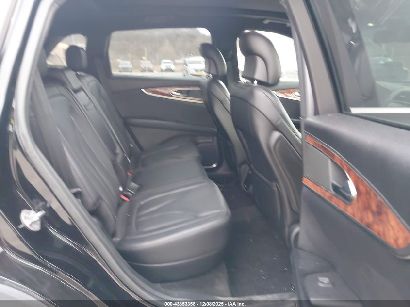 2018 Lincoln Mkx Reserve VIN: 2LMPJ8LR5JBL18779 Lot: 43853358