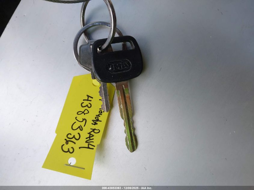 1999 Toyota Rav4 VIN: JT3GP10V7X7044854 Lot: 43853363