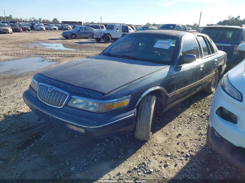 2MELM74W7VX656812 1997 MERCURY GRAND MARQUIS photo no. 2