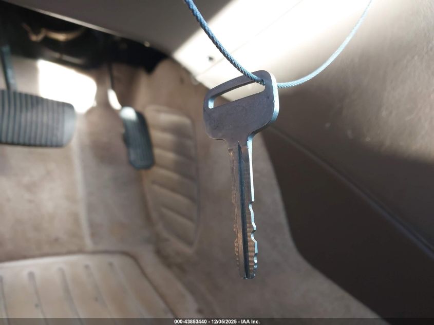 1997 Toyota Camry Le V6 VIN: 4T1BF22K2VU910133 Lot: 43853440