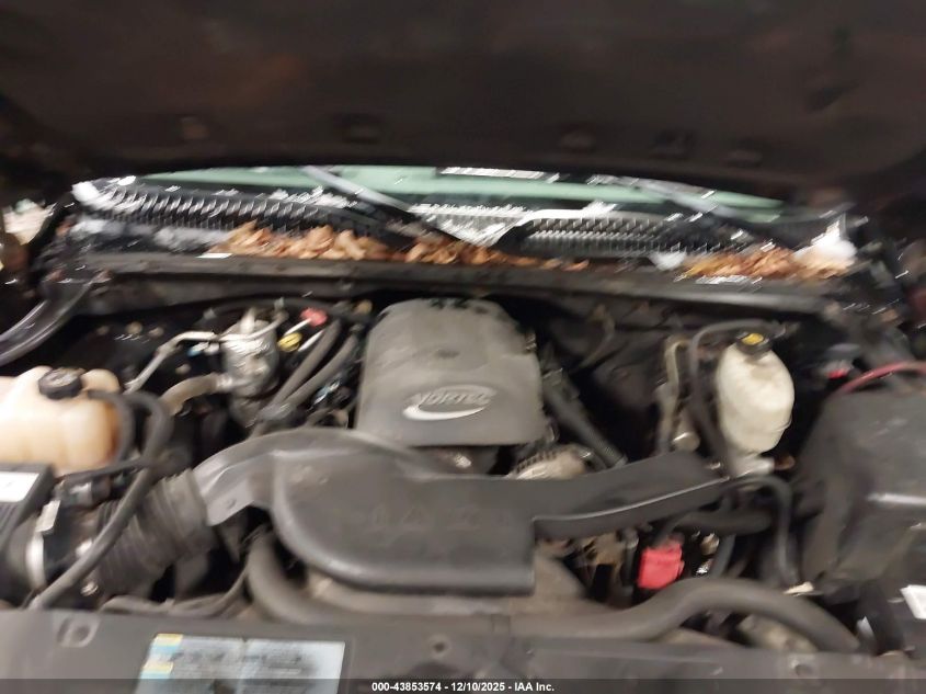 2004 Chevrolet Tahoe Ls VIN: 1GNEK13Z84J144337 Lot: 43853574