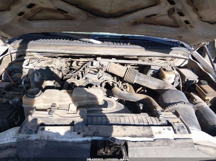 2000 Ford F-250 Lariat/Xl/Xlt VIN: 1FTNX21L6YEA72339 Lot: 43853575