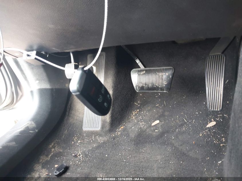 2014 Chrysler 300 S VIN: 2C3CCAGT4EH217875 Lot: 43853666