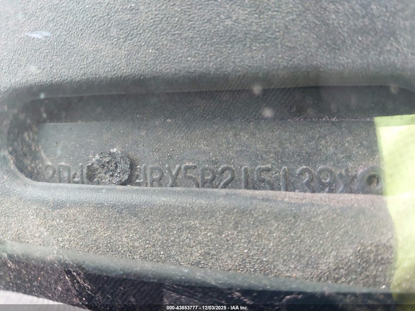 2D4GP24RX5R215139 2005 DODGE CARAVAN photo no. 9
