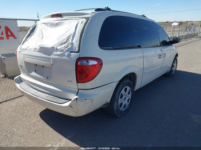 2D4GP24RX5R215139 2005 DODGE CARAVAN photo no. 4