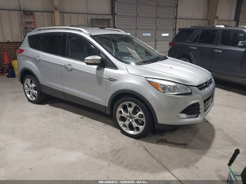 FORD ESCAPE TITANIUM