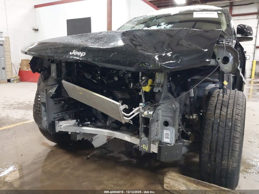 2022 Jeep Grand Cherokee Limited 4X4 VIN: 1C4RJHBG1N8558235 Lot: 43854016