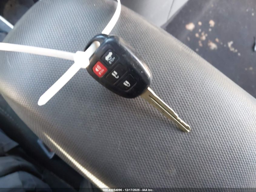 2019 Toyota Corolla Le VIN: 5YFBURHE8KP883937 Lot: 43854096