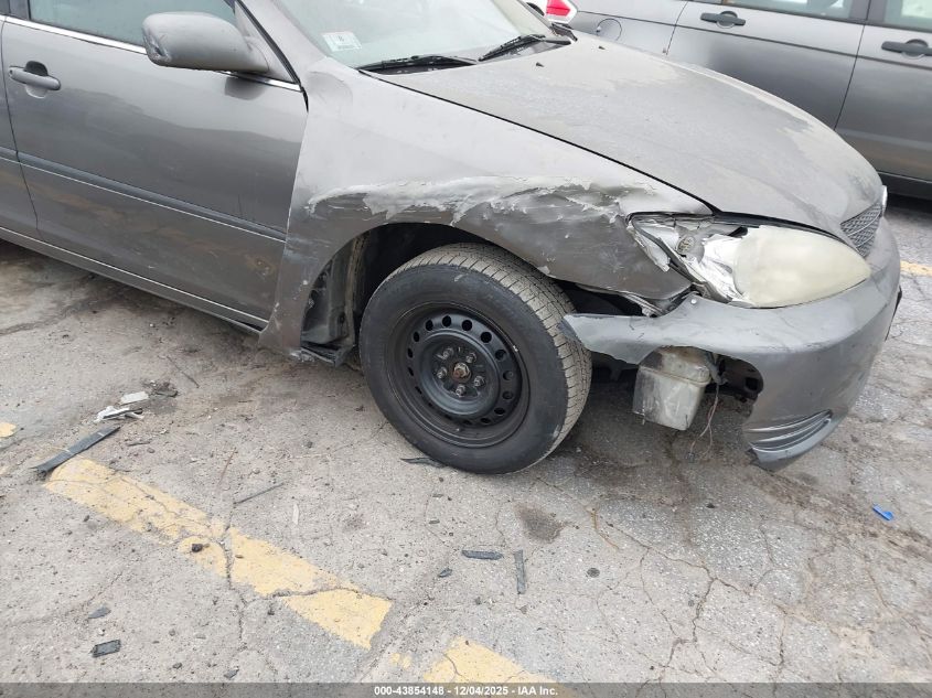 2002 Toyota Camry Le VIN: 4T1BE32K12U536831 Lot: 43854148