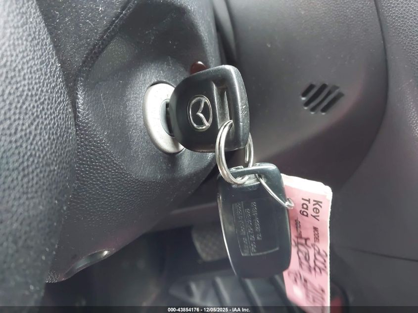 2006 Mazda Mazda3 S VIN: JM1BK143861432822 Lot: 43854176