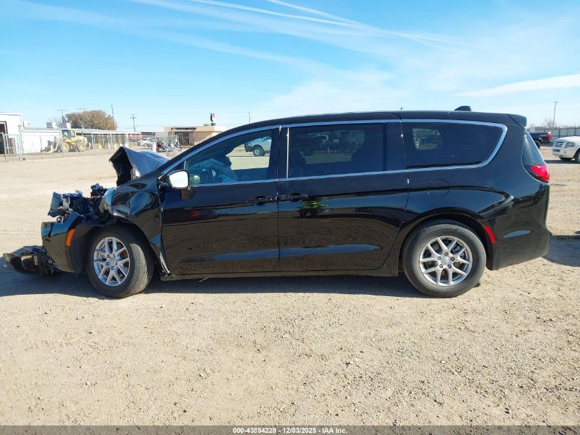 2025 Chrysler Pacifica Select VIN: 2C4RC1BG4SR579176 Lot: 43854228