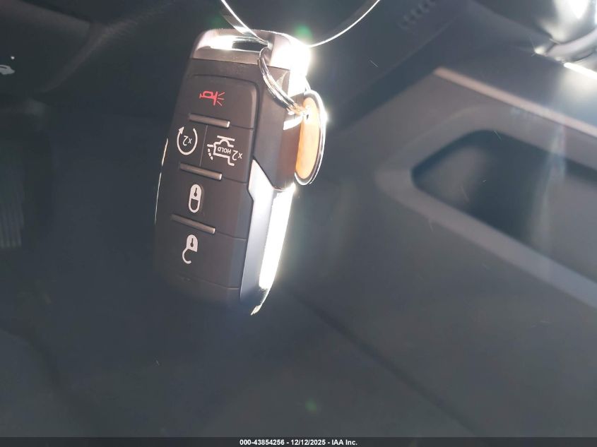 2025 Ram 1500 Laramie 4X4 5'7 Box VIN: 1C6SRFJP8SN562836 Lot: 43854256