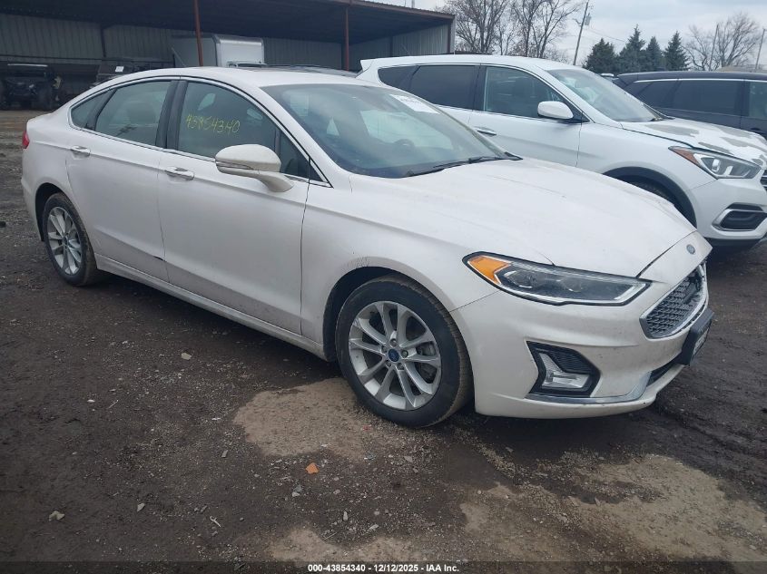 FORD FUSION TITANIUM