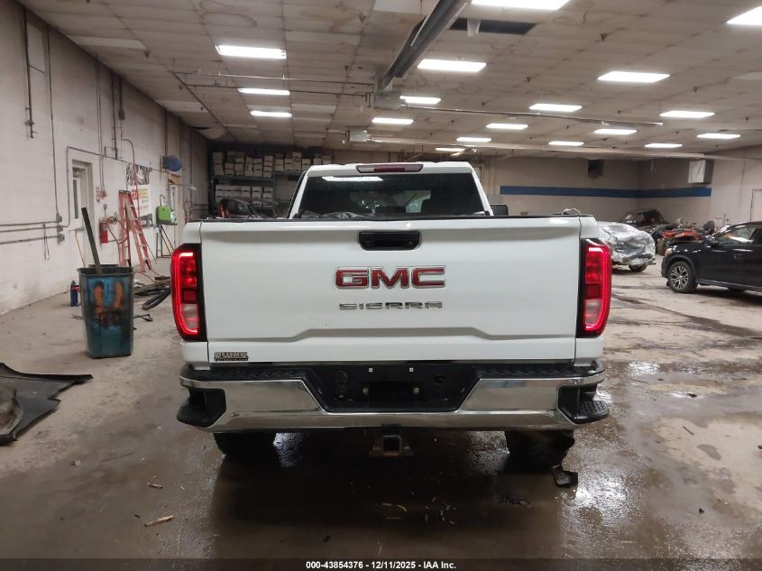2023 GMC Sierra 2500Hd 4Wd Long Bed Pro VIN: 1GT49LE76PF112615 Lot: 43854376