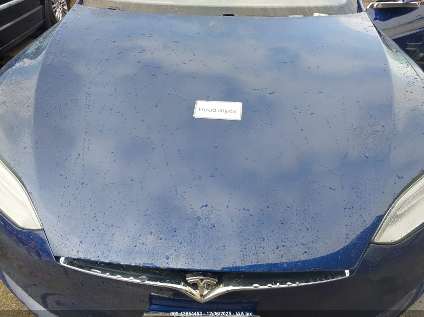 2016 Tesla Model S 60D/70D/75D/85D/90D VIN: 5YJSA1E23GF153845 Lot: 43854453