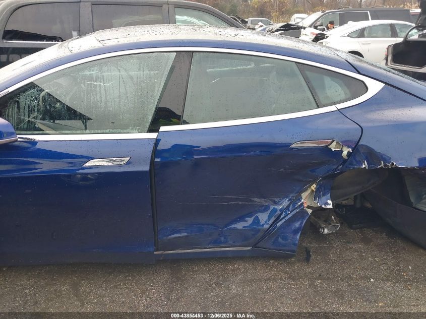 2016 Tesla Model S 60D/70D/75D/85D/90D VIN: 5YJSA1E23GF153845 Lot: 43854453