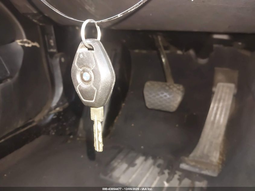 2001 BMW 525Ia VIN: WBADT43461GF58443 Lot: 43854477