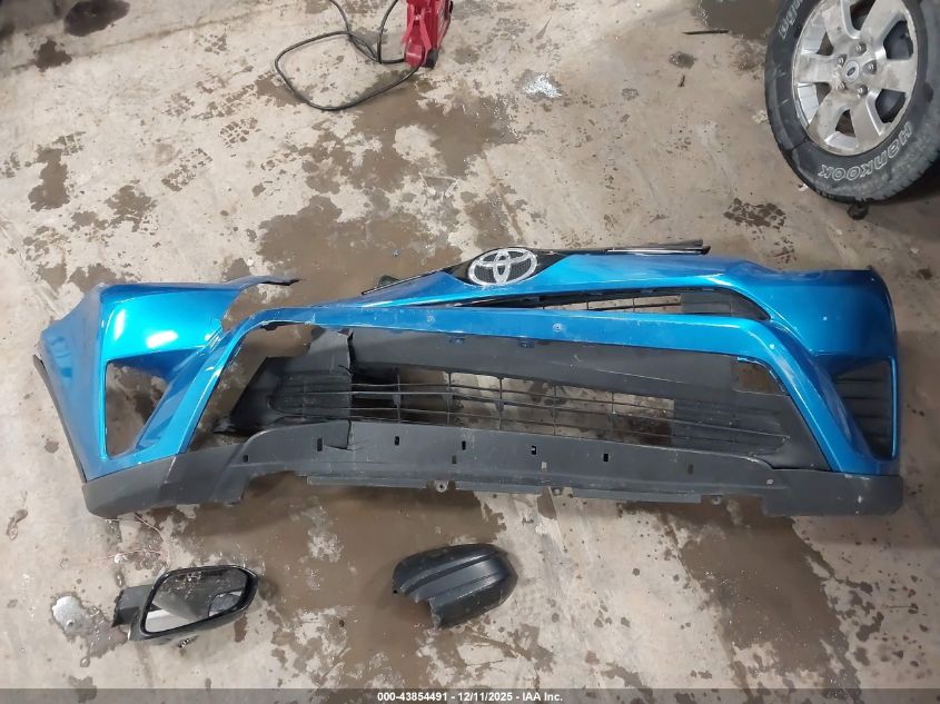 2016 Toyota Rav4 Le VIN: 2T3BFREV6GW412770 Lot: 43854491