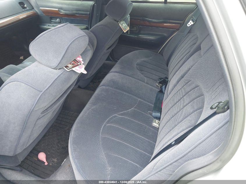 1996 Mercury Grand Marquis Gs VIN: 2MELM74W7TX688432 Lot: 43854641