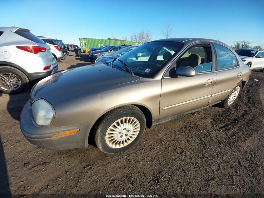 1MEFM50U22G619271 2002 MERCURY SABLE photo no. 2