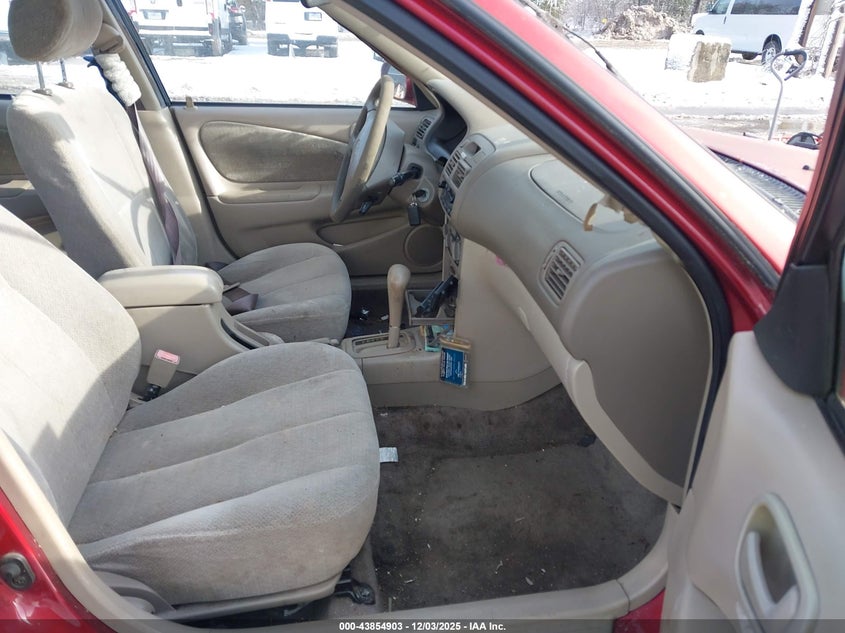 2T1BR12E32C565767 2002 TOYOTA COROLLA photo no. 5