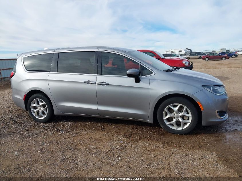 2017 Chrysler Pacifica Touring Plus VIN: 2C4RC1BG1HR841406 Lot: 43855049