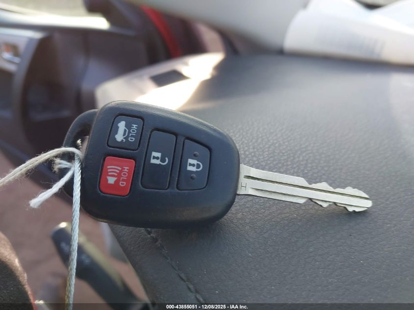 2015 Toyota Corolla Le VIN: 5YFBURHE1FP280754 Lot: 43855051