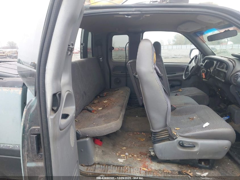 2001 Dodge Ram 2500 St VIN: 1B7KC23601J288125 Lot: 43855101