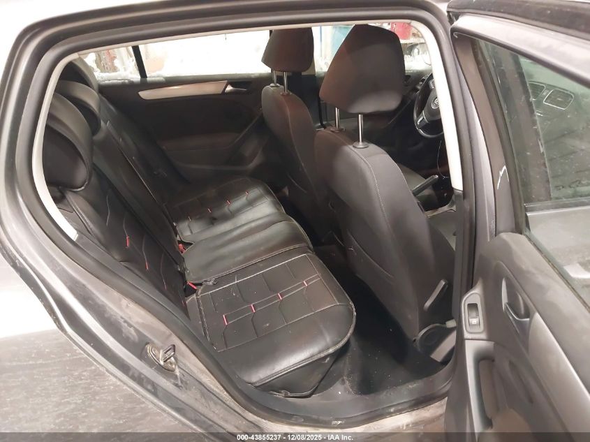 2011 Volkswagen Golf Tdi 4-Door VIN: WVWNM7AJ8BW170150 Lot: 43855237