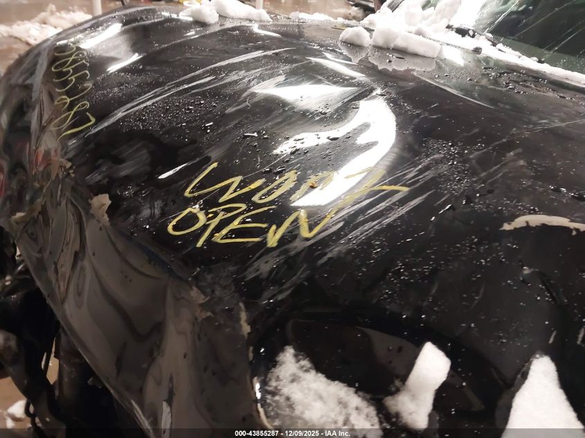 2005 Toyota Sequoia Sr5 V8 VIN: 5TDBT44AX5S239585 Lot: 43855287