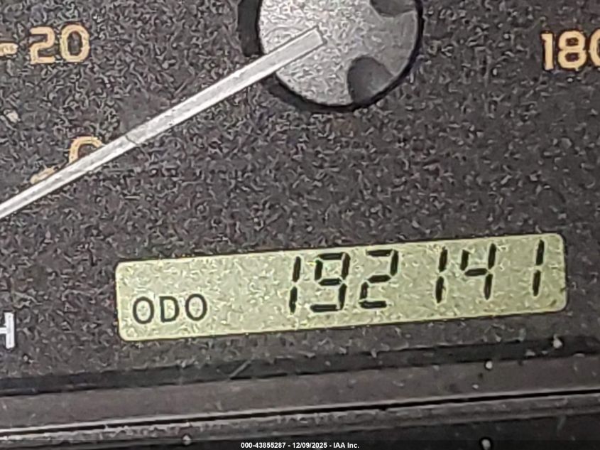 2005 Toyota Sequoia Sr5 V8 VIN: 5TDBT44AX5S239585 Lot: 43855287