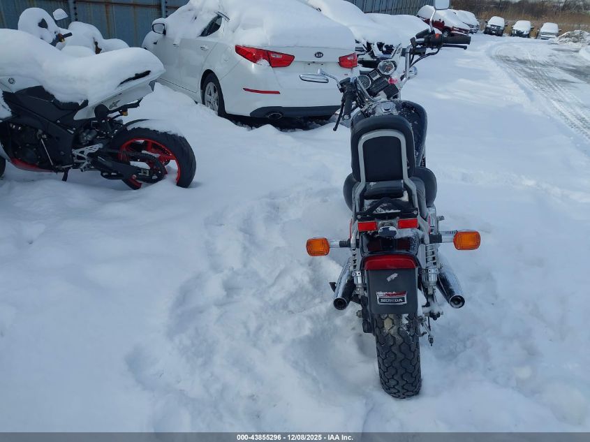 1986 Honda Vf700 C VIN: JH2RC2103GM202897 Lot: 43855296