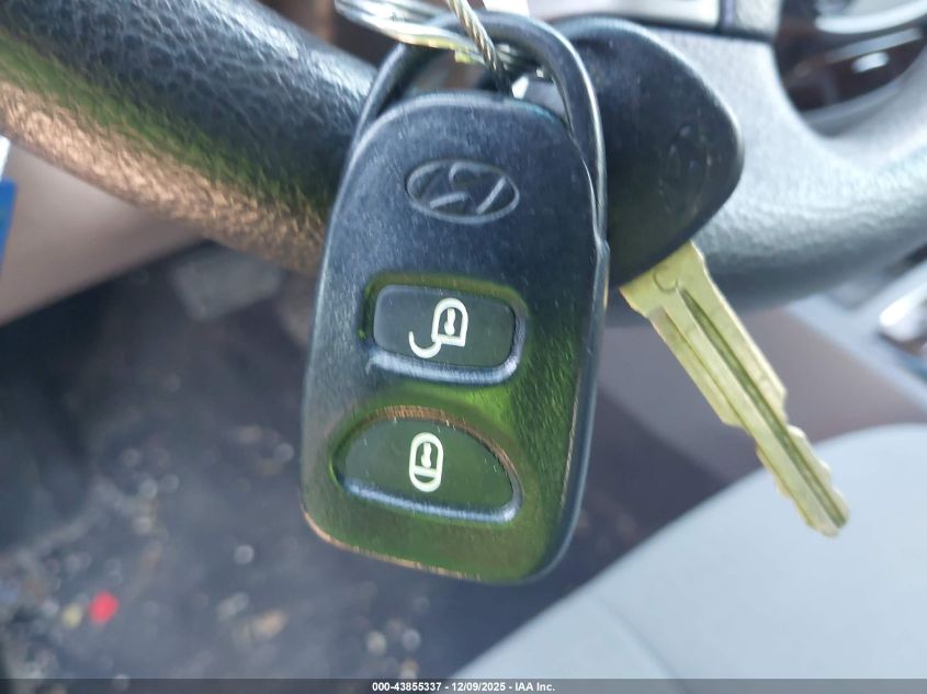 2010 Hyundai Santa Fe Gls VIN: 5NMSG3AB8AH380650 Lot: 43855337