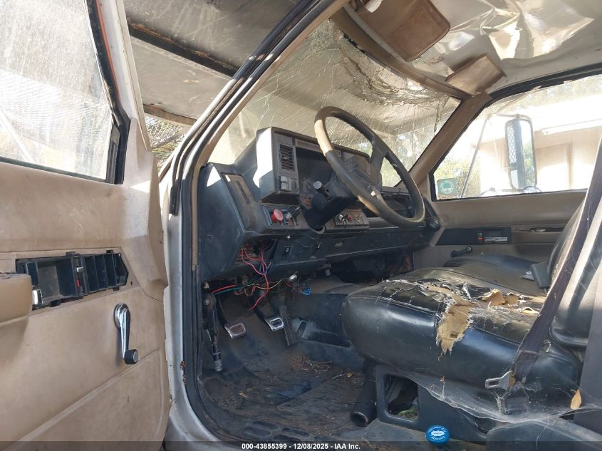 1997 GMC C-Series C7H042 VIN: 1GDL7H1P7VJ510443 Lot: 43855399