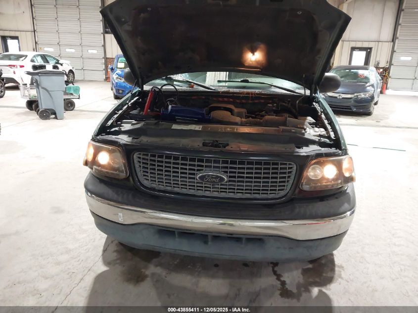 2000 Ford Expedition Xlt VIN: 1FMRU15L5YLB36585 Lot: 43855411