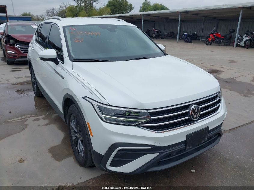 VOLKSWAGEN TIGUAN 2.0T SE