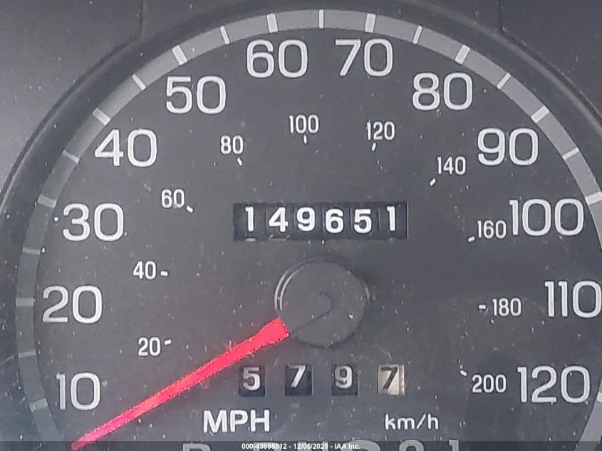 2002 Ford Crown Victoria Standard VIN: 2FAFP73W42X150623 Lot: 43855512