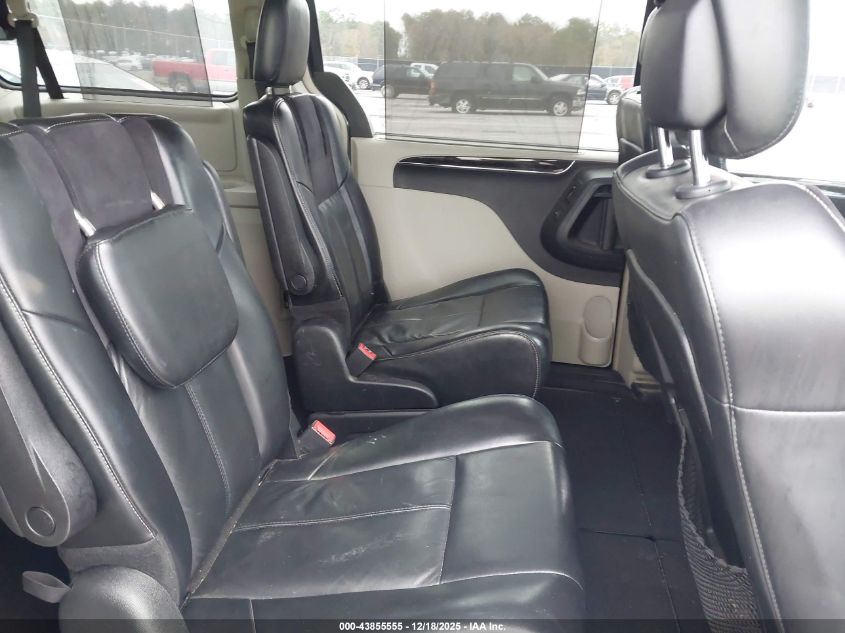 2013 Chrysler Town & Country Limited VIN: 2C4RC1GG8DR758137 Lot: 43855555