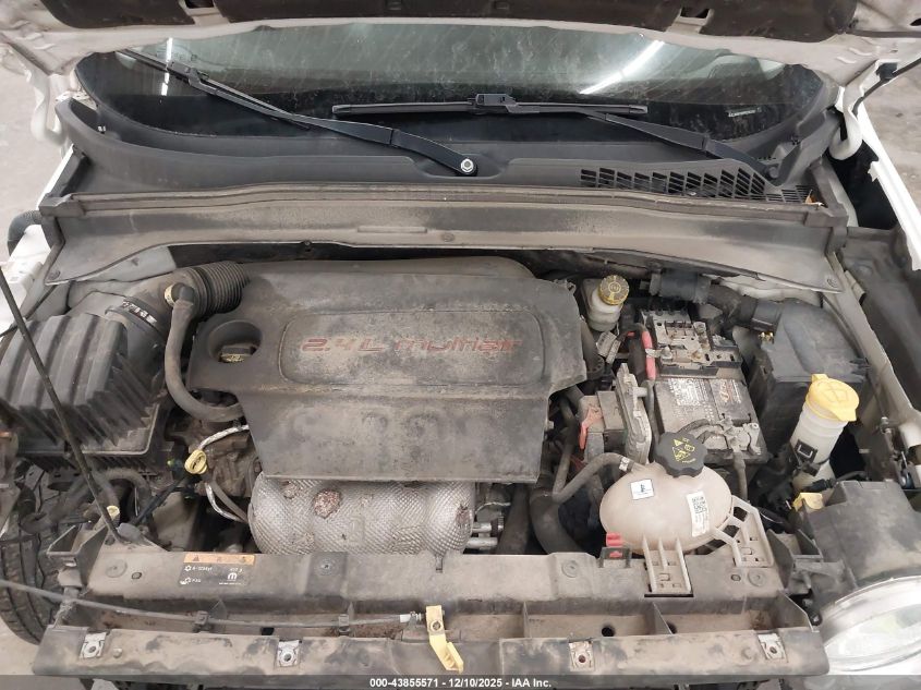 2015 Jeep Renegade Latitude VIN: ZACCJBBT6FPC05337 Lot: 43855571