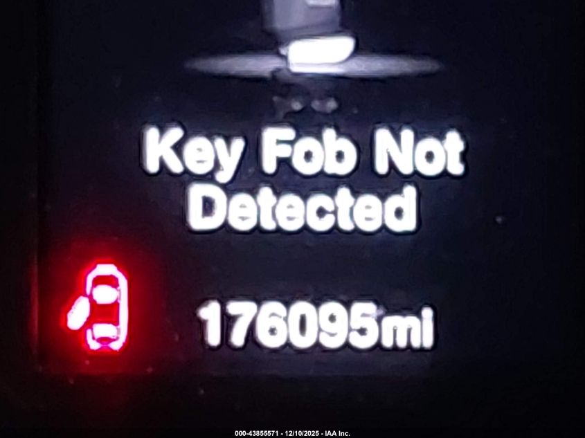 2015 Jeep Renegade Latitude VIN: ZACCJBBT6FPC05337 Lot: 43855571