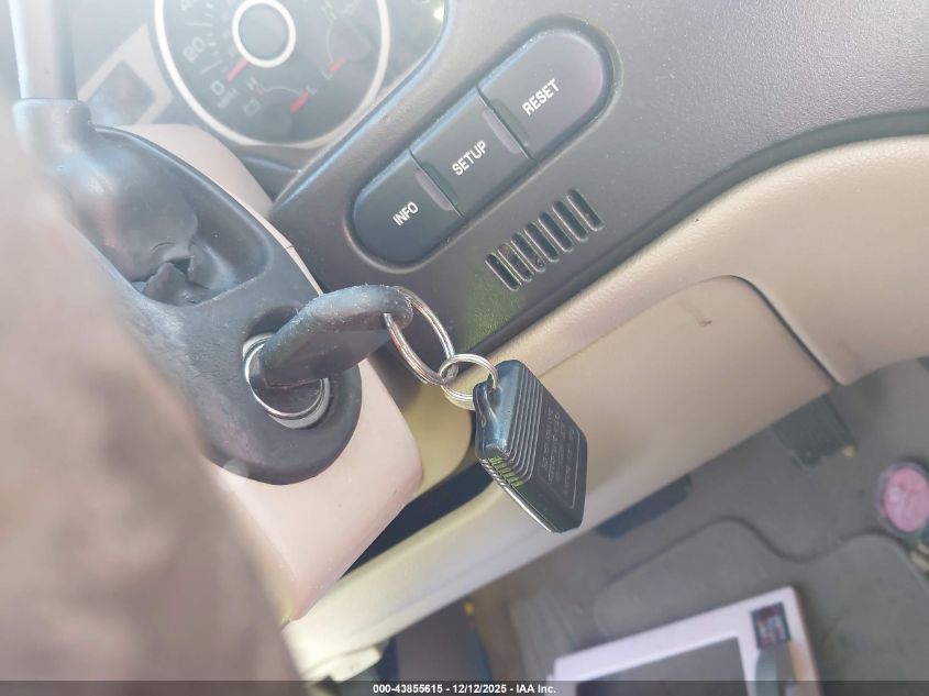 2005 Ford Expedition Limited VIN: 1FMFU19525LA82494 Lot: 43855615