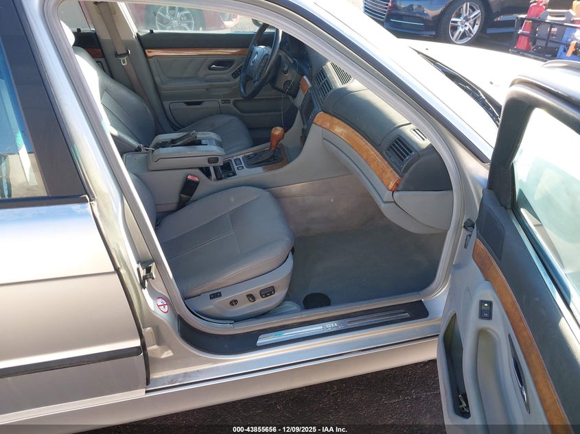 WBAGH83491DP29786 2001 BMW 7ER photo no. 5