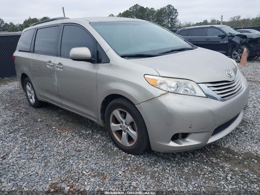 TOYOTA SIENNA LE 8 PASSENGER