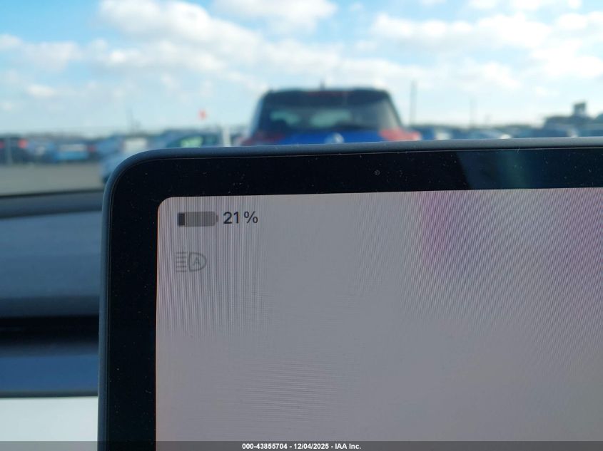 2024 Tesla Model Y Long Range Dual Motor All-Wheel Drive VIN: 7SAYGDEE2RA233659 Lot: 43855704