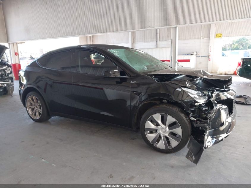 2023 Tesla Model Y Awd/Long Range Dual Motor All-Wheel Drive VIN: 7SAYGDEE0PA086951 Lot: 43855832