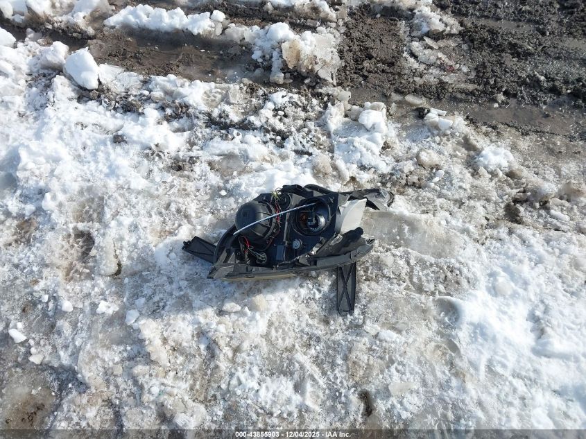 2017 Chevrolet Equinox Lt VIN: 2GNFLFE34H6174817 Lot: 43855903