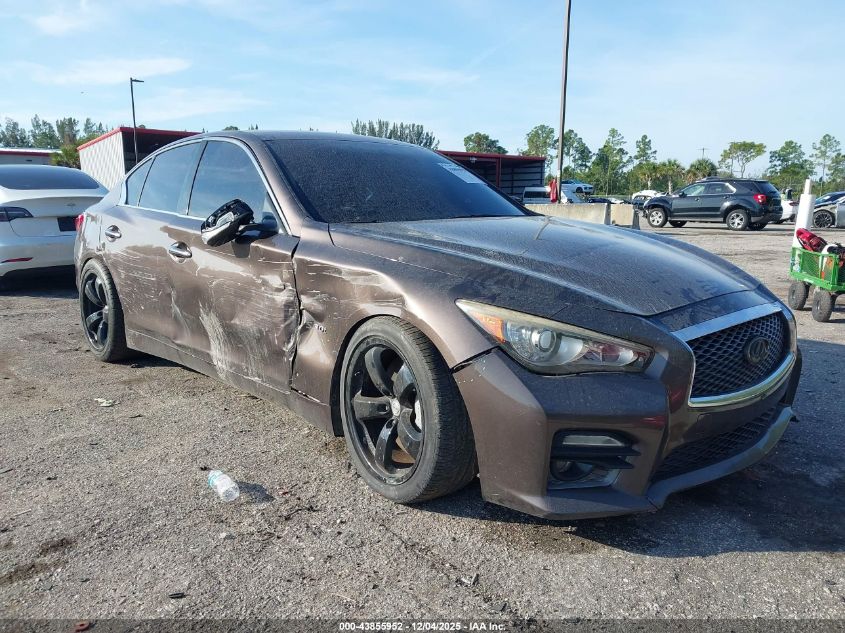 INFINITI Q50 3.0T RED SPORT 400